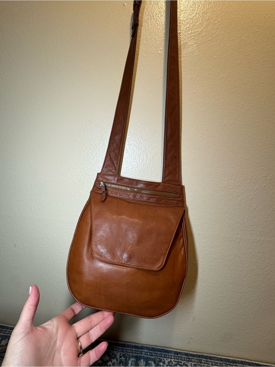 TravelSmith Handbags - TravelSmith tan leather-trimmed black tote